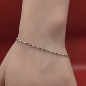 Sterling Silver Bracelet. 7 3/4"